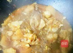 猪肉炖粉条的做法图解5