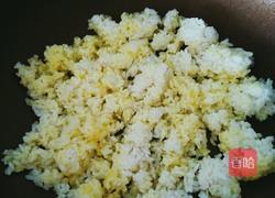 酱油炒饭的做法图解2