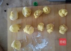 鸡妈妈和牠的孩子们（馒头）的做法图解4