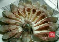 孔雀开屏鱼的做法图解5