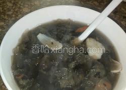 银耳莲子黑芝麻粥