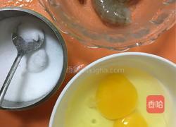 虾仁鸡蛋羹的做法图解1