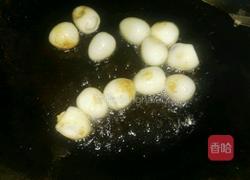 琥珀鹌鹑蛋红烧肉的做法图解3