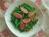 香肠炒香芹