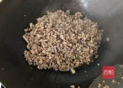 炸酱面的做法图解1