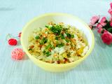 胡萝卜黄瓜蛋炒饭的做法[图]