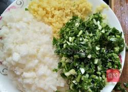 山药猪肉大葱饺子的做法图解1