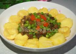 玉子豆腐酿腊香青豆