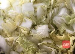 白菜炒木耳的做法图解2