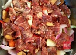 蜜汁牛肉焖锅的做法图解6