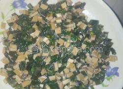 红菜心炒豆腐干