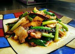 五花肉香干炒青蒜