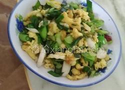 蒜苗炒鸡蛋