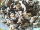 香菇炒瘦肉