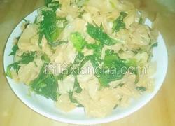 蒜蓉芹菜叶豆腐皮(凉菜）