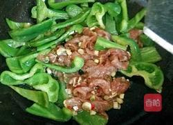 青椒炒肉丝的做法图解6