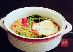 鸡蛋番茄菠菜南瓜面的做法图解6