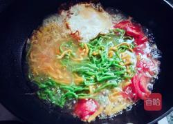 鸡蛋番茄菠菜南瓜面的做法图解5