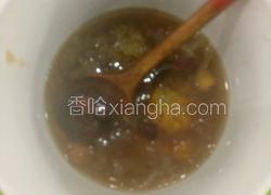 桃胶银耳皂角米雪燕羹