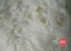 八寸戚风蛋糕的做法图解2