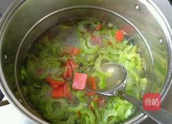 苦瓜炒肉的做法图解3