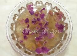 雪莲子桃胶玫瑰糖水