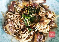 腊味鸭腿蒸千张丝的做法图解8