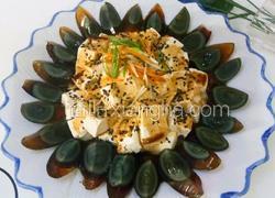 皮蛋拌豆腐