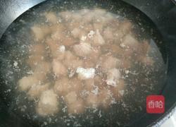 牛肉炖土豆的做法图解2