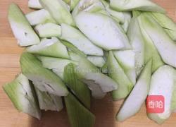 丝瓜炒蛋的做法图解1