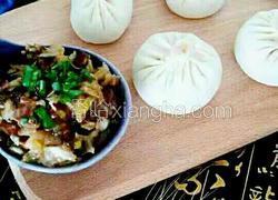 白菜丁肉丁大包子