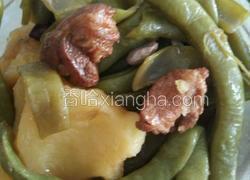 红烧肉炖豆角土豆