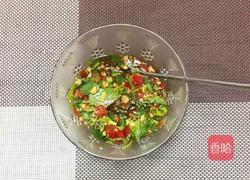 皮蛋豆腐的做法图解3