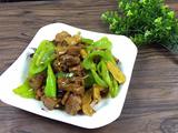 青椒炒鸭块