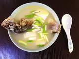 鲫鱼炖豆腐