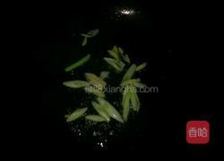 西葫芦炒鸡蛋的做法图解5