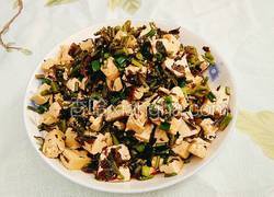 椿叶拌豆腐