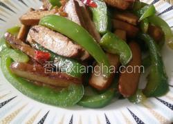 豆腐干炒灯笼椒