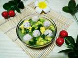 青菜鸡蛋肉丸汤