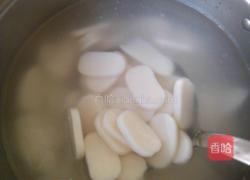 家常菜晚饭炒白果的做法图解3