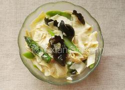 芦笋豆皮黑木耳汤