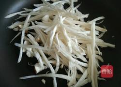 清炒木耳杏仁菇的做法图解3