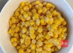 松仁玉米的做法图解2