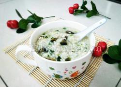 皮蛋瘦肉蔬菜粥
