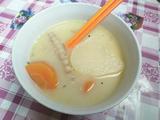 沙葛红萝卜鱼骨汤