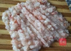 鸡肉虾仁迷你云吞的做法图解3