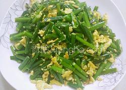 鸡蛋炒韭菜苔