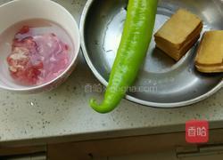 香干炒肉丝香的做法图解1