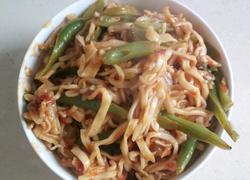 豆角焖面（素的）