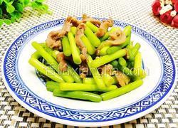 蒜苔炒肉丝